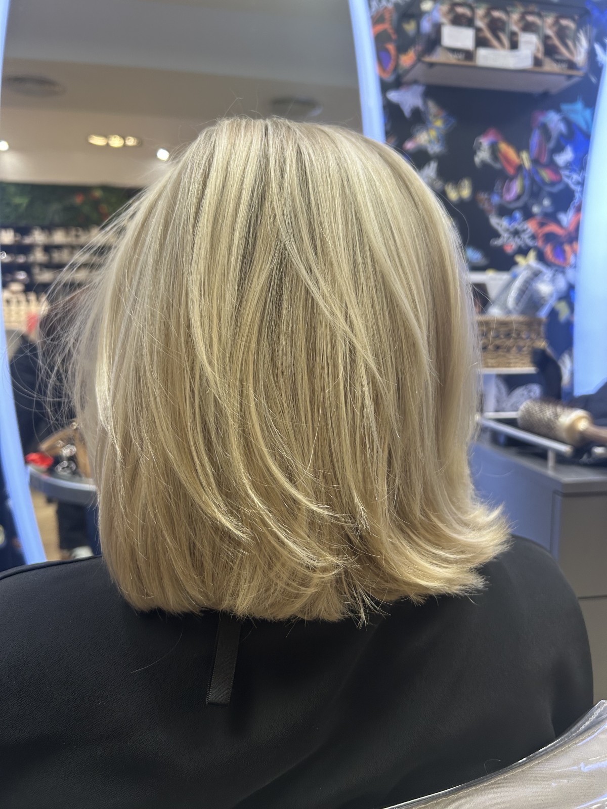 Salon de coiffure pour enfant et bébé à Plan de Cuques 13380 Bouches-du-Rhône